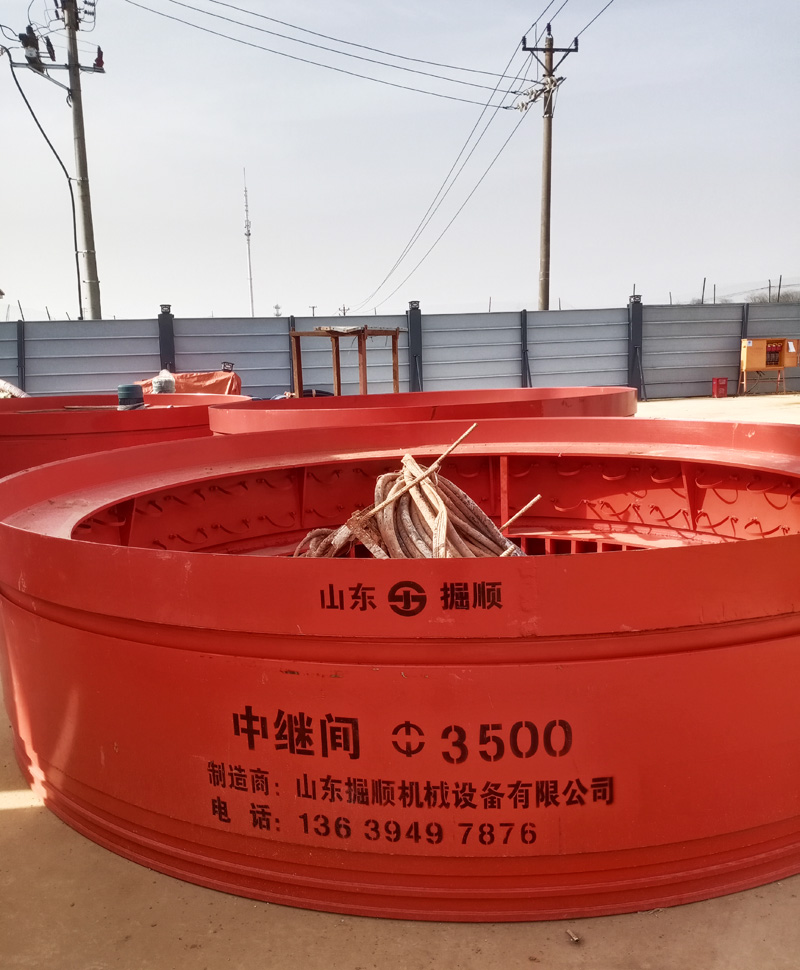 液壓系統(tǒng)頂管施工中，中繼間的作用是什么?